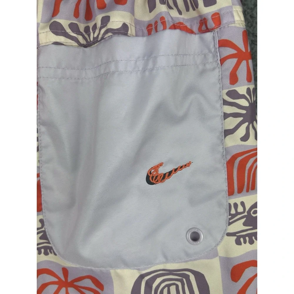 Nike Shorts Mens XL Woven Flow Spring Break Frogs Beach Lined Purple Orange Swim